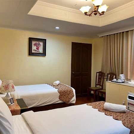 White Knight Hotel Intramuros Manille Extérieur photo