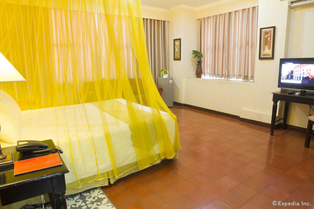 White Knight Hotel Intramuros Manille Extérieur photo