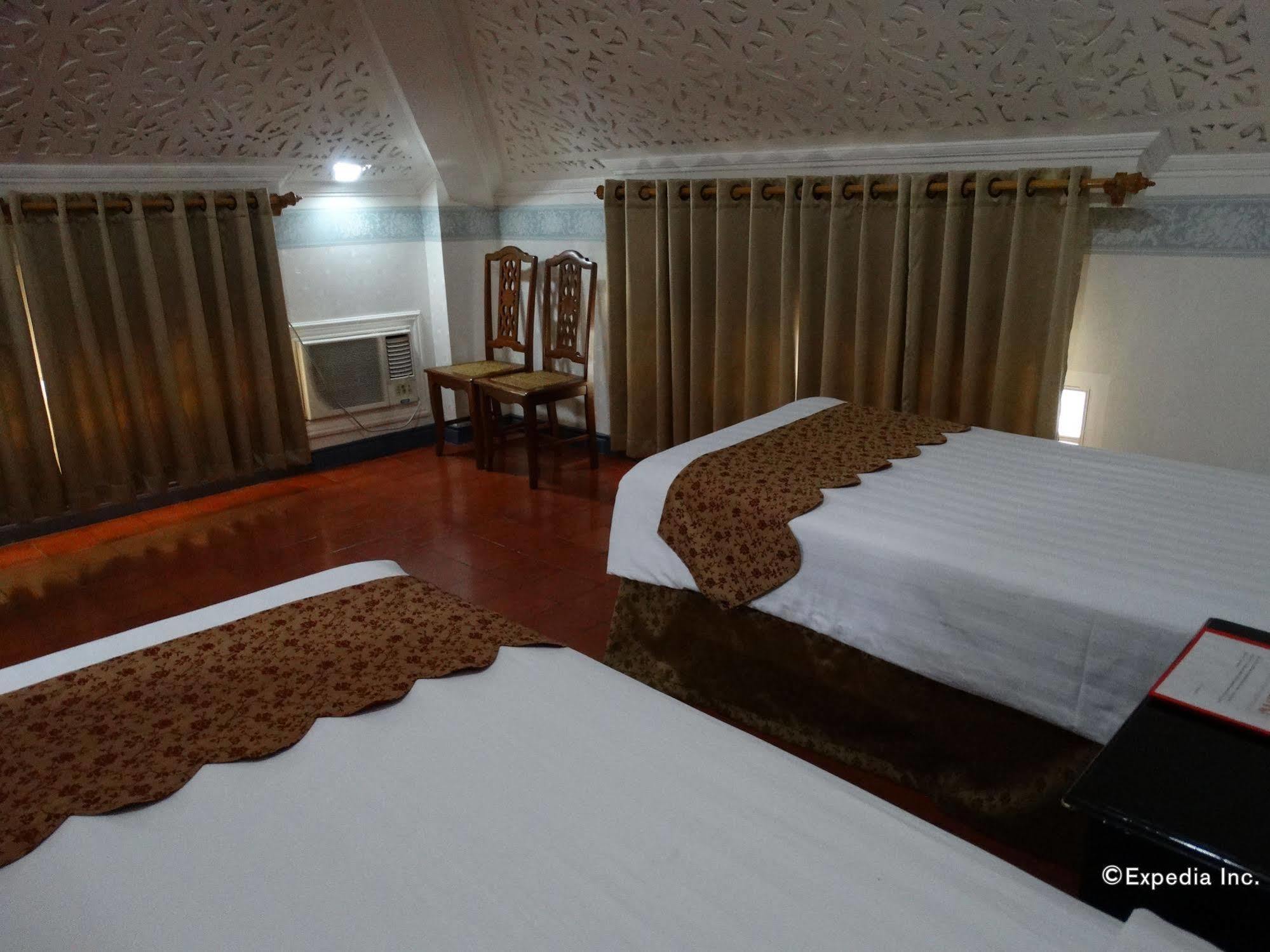 White Knight Hotel Intramuros Manille Extérieur photo