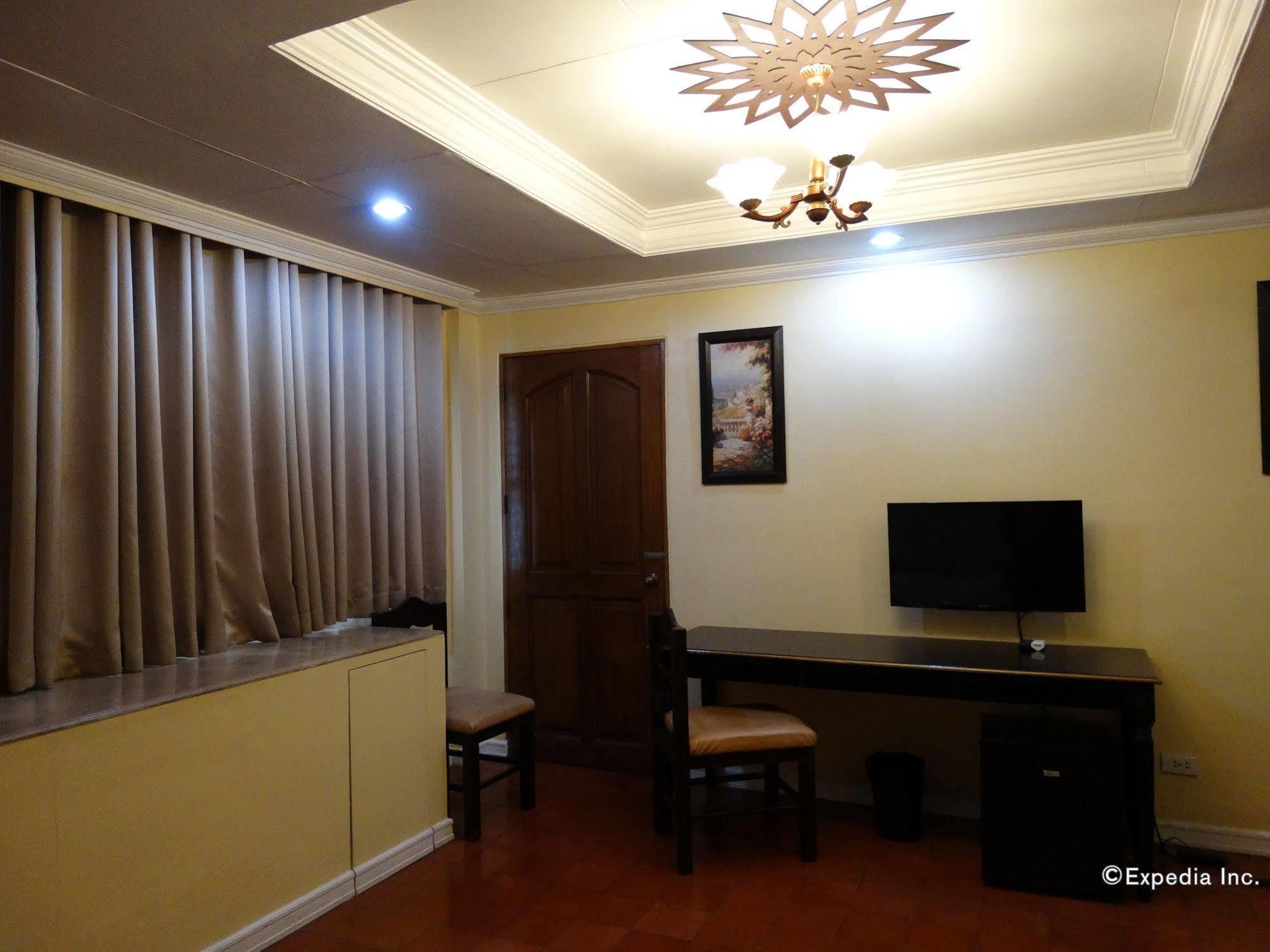 White Knight Hotel Intramuros Manille Extérieur photo