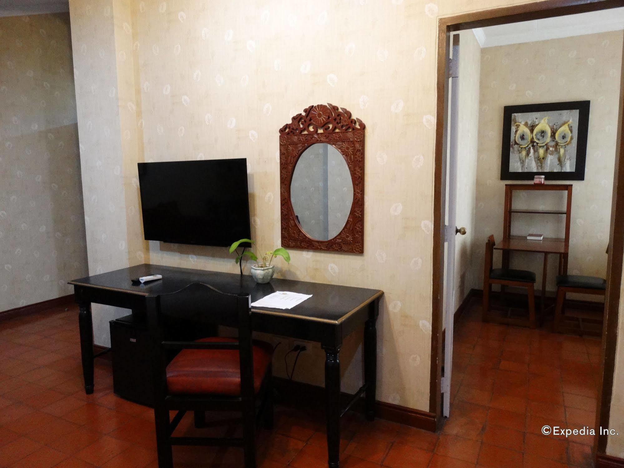 White Knight Hotel Intramuros Manille Extérieur photo